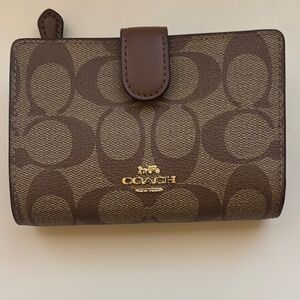 Coach Tan and Brown Signature Wallet
